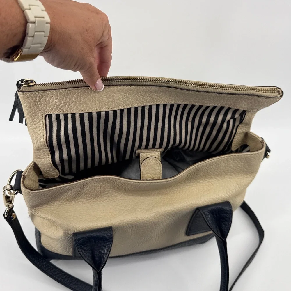 Kate Spade‎ Cobble Hill Small Adrien Leather Satchel Beige Navy Blue Crossbody